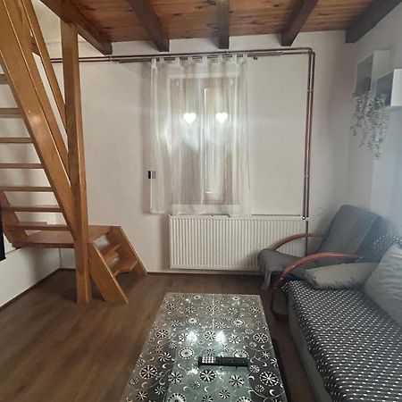 Guest House Emanuela Слунь Екстер'єр фото