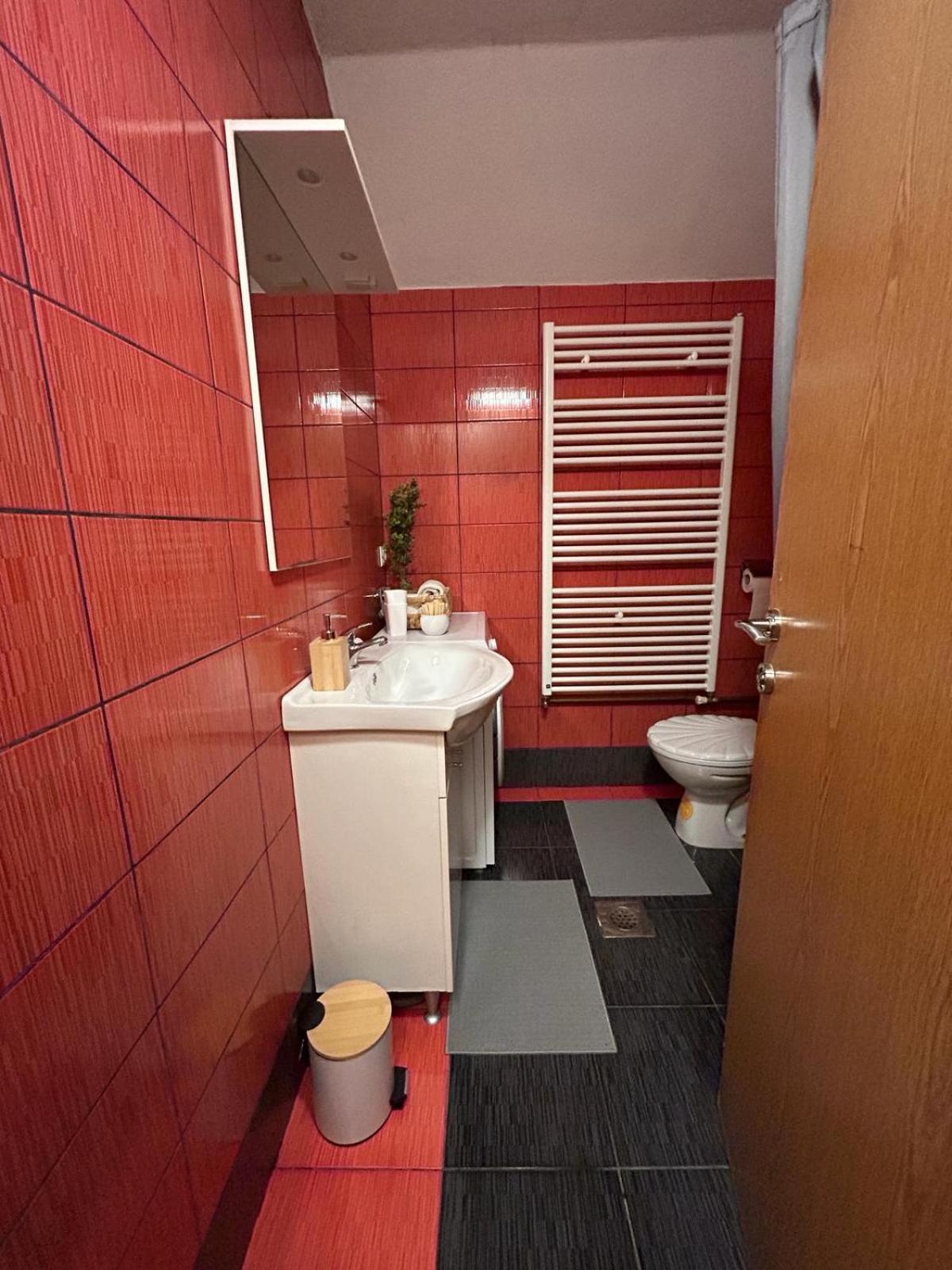 Guest House Emanuela Слунь Екстер'єр фото