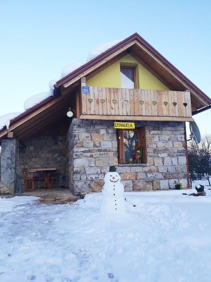Guest House Emanuela Слунь Екстер'єр фото